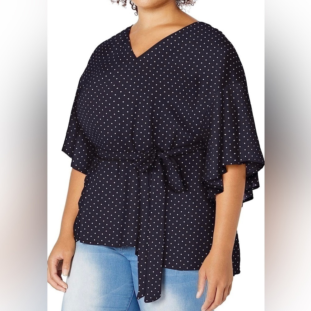 Jessica Simpson Women's Cerise Belted Top